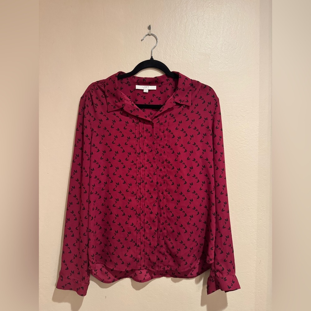 LOFT Burgundy Butterfly Print Women's Blouse